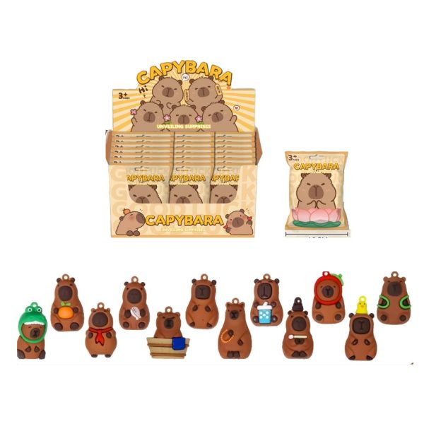 303079-1.jpg Capibara c/accesorios 26.8*14*16.3 cm aprox-display x24 - Imagen 1
